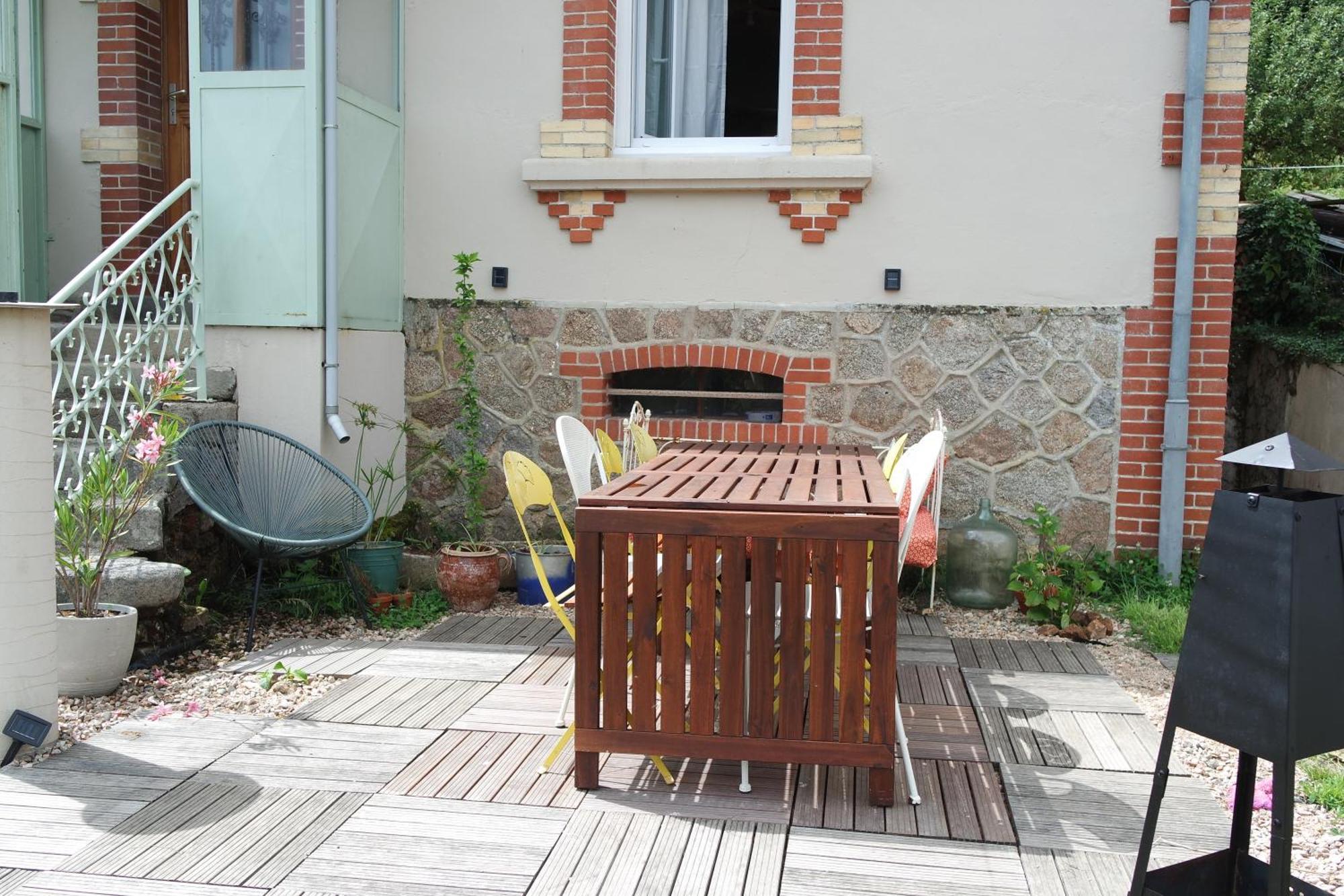 Domaine Du Pavillon Gite 15 Personnes Issy-l'Eveque Exteriér fotografie